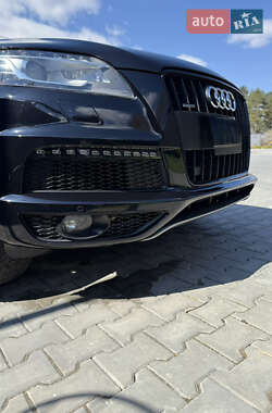 Внедорожник / Кроссовер Audi Q7 2012 в 