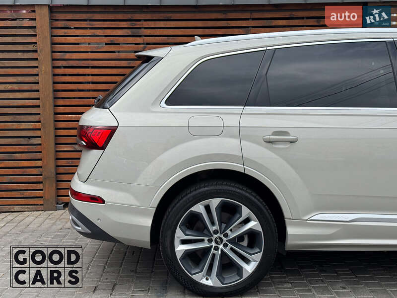 Внедорожник / Кроссовер Audi Q7 2021 в Одессе