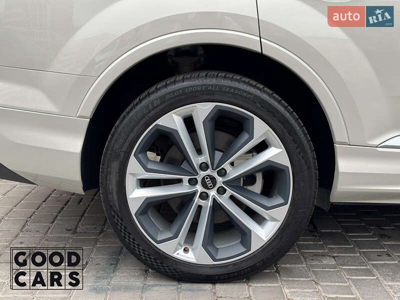 Внедорожник / Кроссовер Audi Q7 2021 в Одессе