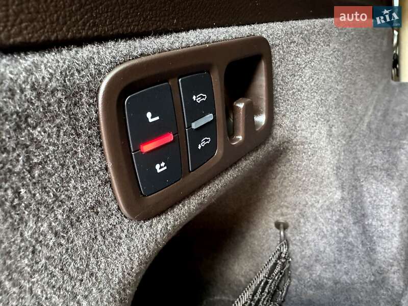 Внедорожник / Кроссовер Audi Q7 2016 в Хмельницком