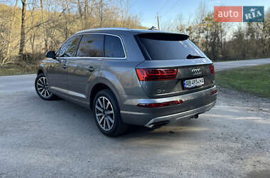Внедорожник / Кроссовер Audi Q7 2017 в 