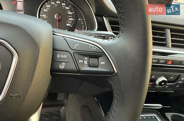 Позашляховик / Кросовер Audi Q7 2018 в 