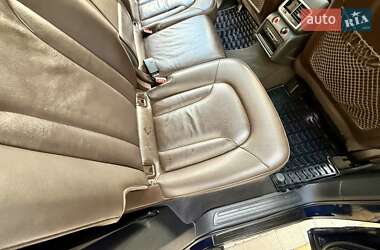 Позашляховик / Кросовер Audi Q7 2012 в 