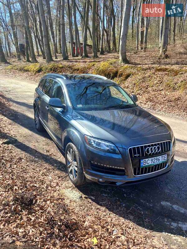 Внедорожник / Кроссовер Audi Q7 2015 в Винниках