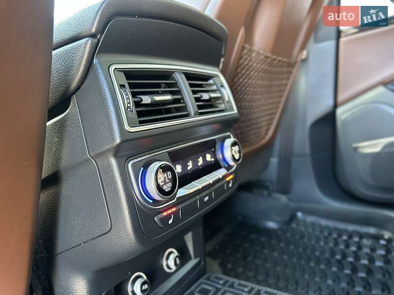 Внедорожник / Кроссовер Audi Q7 2018 в Киеве