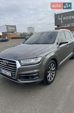 Внедорожник / Кроссовер Audi Q7 2016 в Киеве