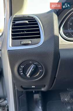 Внедорожник / Кроссовер Audi Q7 2007 в 