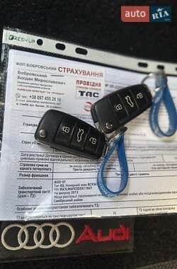 Позашляховик / Кросовер Audi Q7 2013 в 
