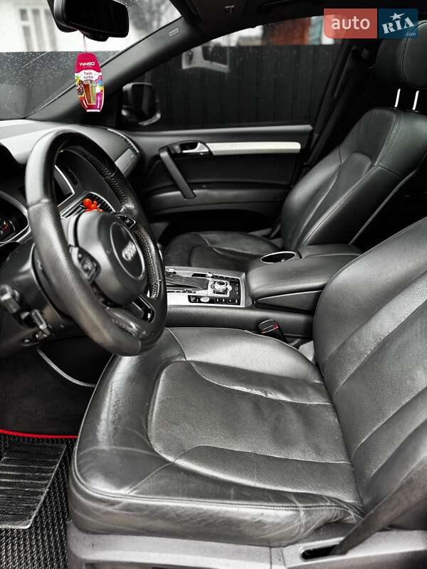 Внедорожник / Кроссовер Audi Q7 2012 в Яремче