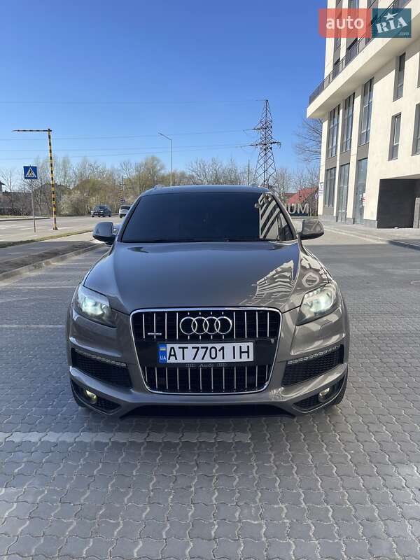 Внедорожник / Кроссовер Audi Q7 2012 в Яремче