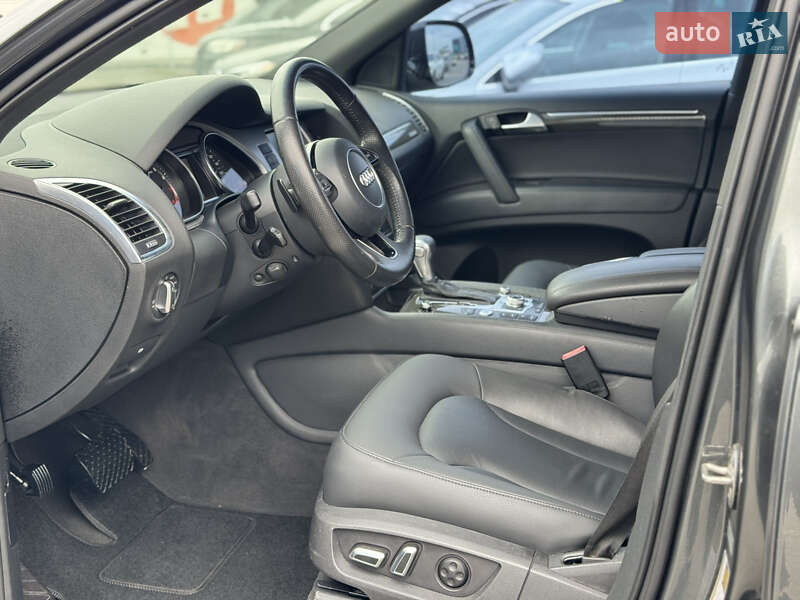 Внедорожник / Кроссовер Audi Q7 2015 в Львове