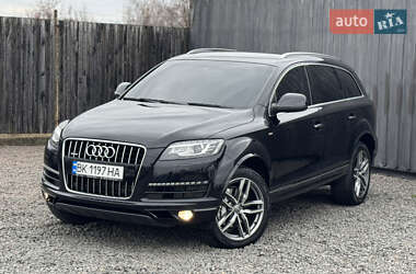 Внедорожник / Кроссовер Audi Q7 2013 в 