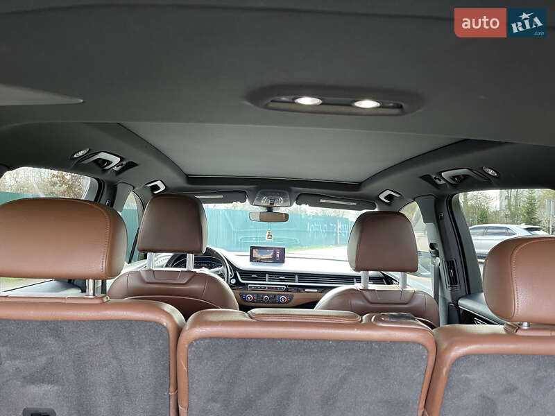 Позашляховик / Кросовер Audi Q7 2016 в Івано-Франківську