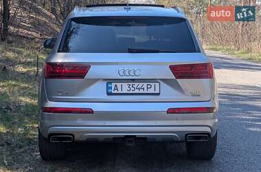 Внедорожник / Кроссовер Audi Q7 2018 в 