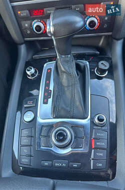 Внедорожник / Кроссовер Audi Q7 2014 в 