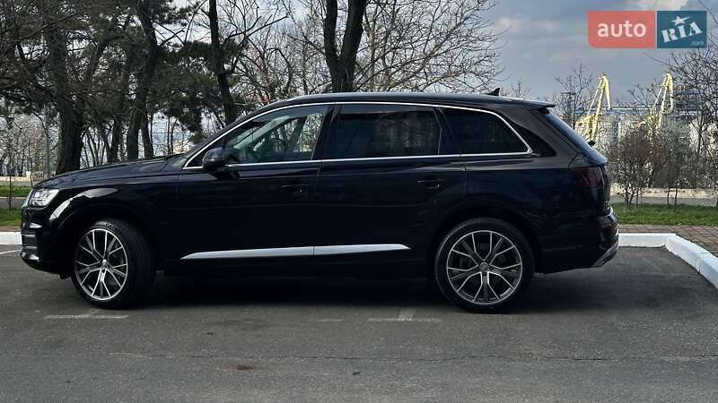 Внедорожник / Кроссовер Audi Q7 2019 в Одессе