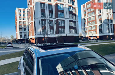 Внедорожник / Кроссовер Audi Q7 2016 в 