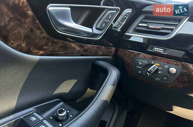Внедорожник / Кроссовер Audi Q7 2018 в 