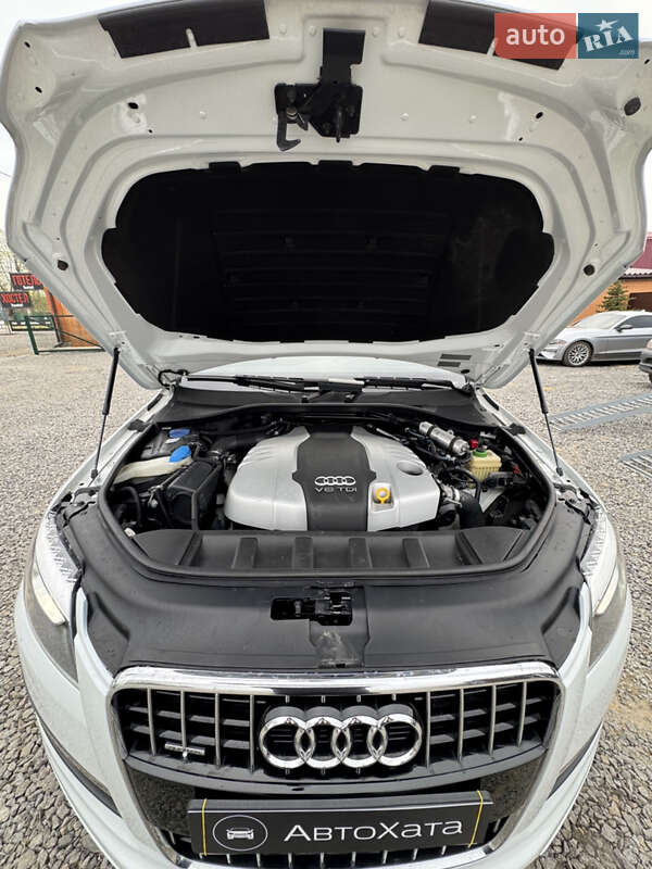 Внедорожник / Кроссовер Audi Q7 2015 в Дергачах