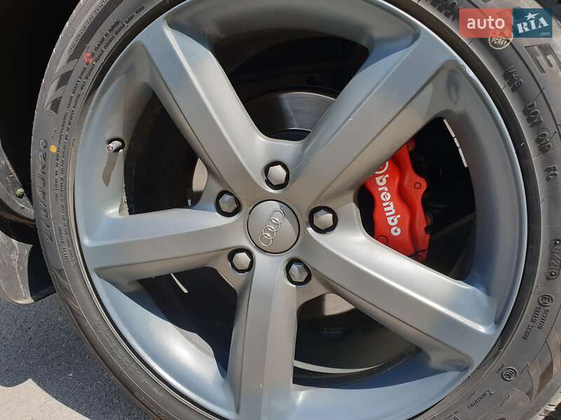 Внедорожник / Кроссовер Audi Q7 2015 в Тернополе