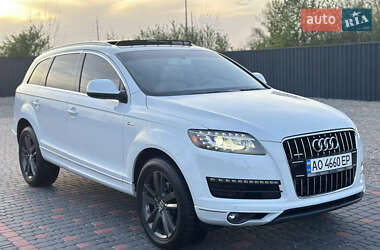 Внедорожник / Кроссовер Audi Q7 2013 в 