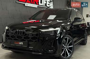 Внедорожник / Кроссовер Audi Q7 2025 в 