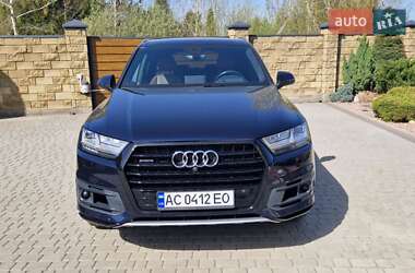 Позашляховик / Кросовер Audi Q7 2017 в Луцьку