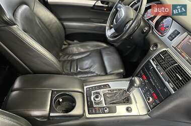 Внедорожник / Кроссовер Audi Q7 2007 в 