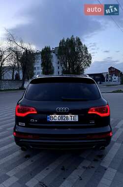 Внедорожник / Кроссовер Audi Q7 2012 в 