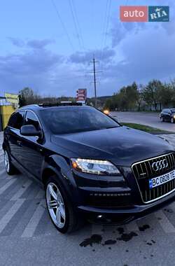 Внедорожник / Кроссовер Audi Q7 2012 в 