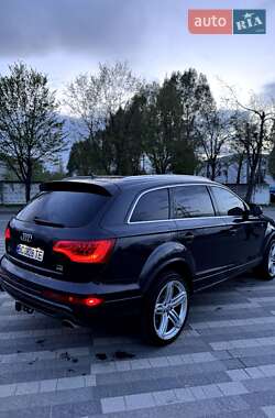 Внедорожник / Кроссовер Audi Q7 2012 в 