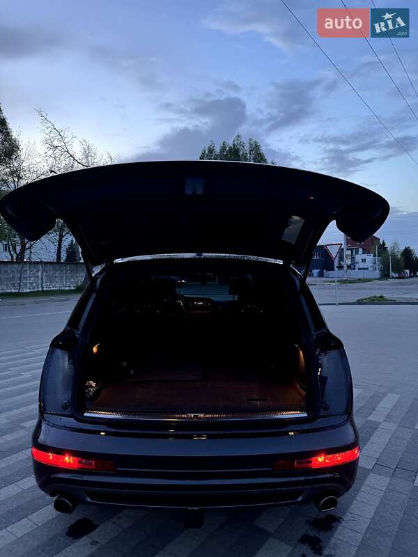 Внедорожник / Кроссовер Audi Q7 2012 в Львове