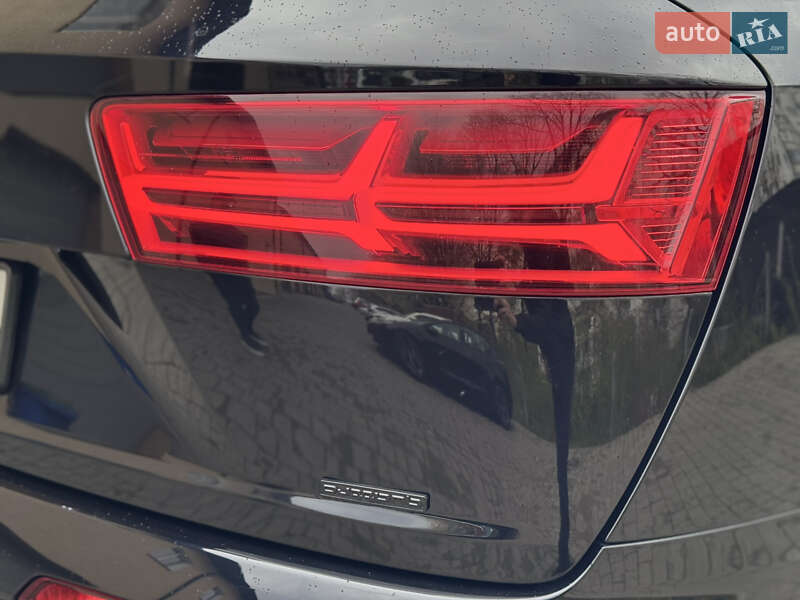 Внедорожник / Кроссовер Audi Q7 2015 в Тернополе