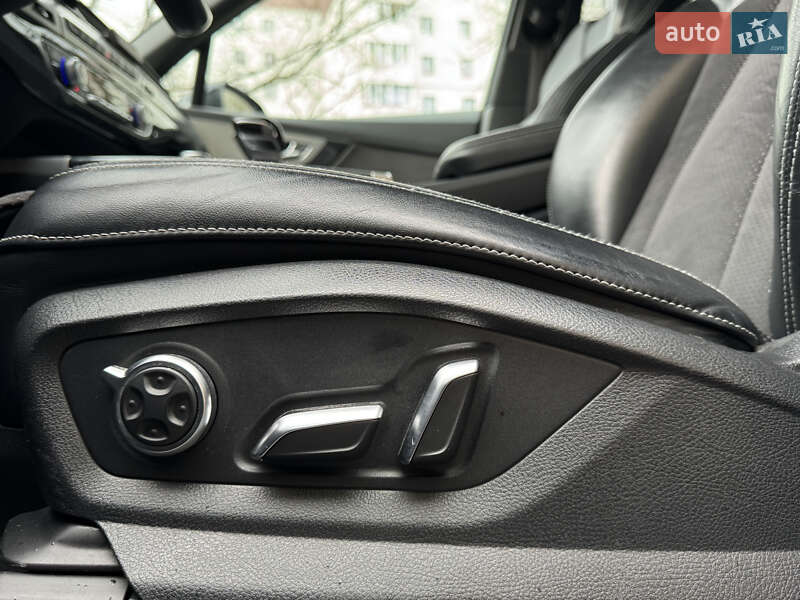 Внедорожник / Кроссовер Audi Q7 2015 в Тернополе