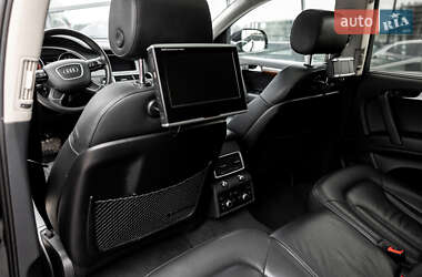 Внедорожник / Кроссовер Audi Q7 2013 в 