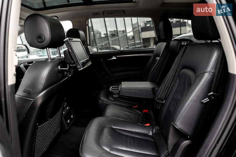 Внедорожник / Кроссовер Audi Q7 2013 в Киеве