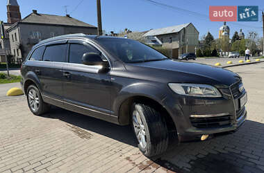 Внедорожник / Кроссовер Audi Q7 2006 в 
