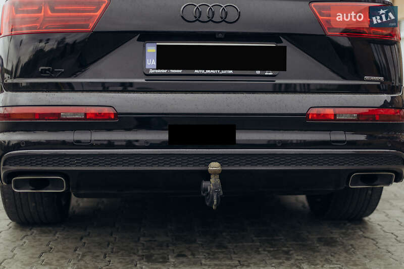 Внедорожник / Кроссовер Audi Q7 2016 в Луцке