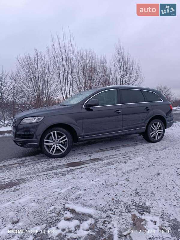 Внедорожник / Кроссовер Audi Q7 2010 в Надворной