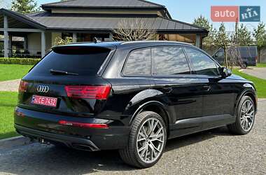 Внедорожник / Кроссовер Audi Q7 2018 в 