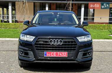 Внедорожник / Кроссовер Audi Q7 2018 в 