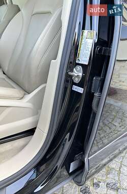 Внедорожник / Кроссовер Audi Q7 2018 в 
