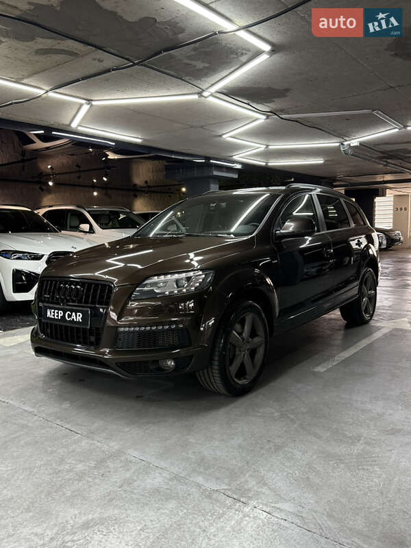 Позашляховик / Кросовер Audi Q7 2015 в Одесі