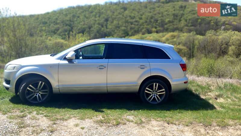 Внедорожник / Кроссовер Audi Q7 2007 в Каменец-Подольском