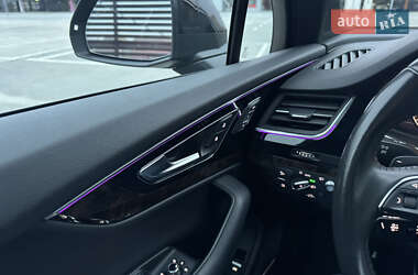 Внедорожник / Кроссовер Audi Q7 2017 в 