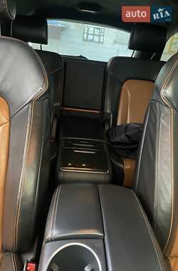 Внедорожник / Кроссовер Audi Q7 2013 в 