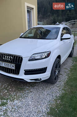 Внедорожник / Кроссовер Audi Q7 2011 в 