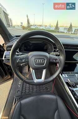 Внедорожник / Кроссовер Audi Q7 2020 в 