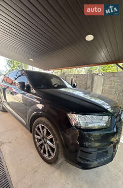 Audi Q7 2015