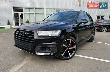 Внедорожник / Кроссовер Audi Q7 2017 в Киеве